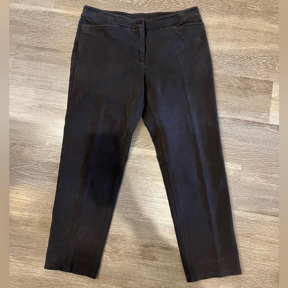Eileen Fisher gray ankle length trousers